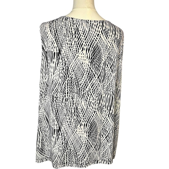 ~ Liz Claiborne Tank Tops for Women Black and White Sleeveless Top Size 1X - Picture 5 of 8